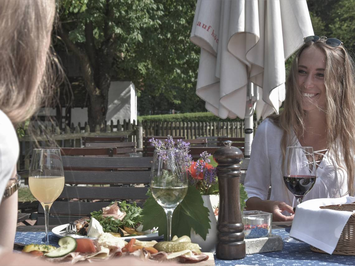 Genuss im Arkadenheuriger in Bad Tatzmannsdorf