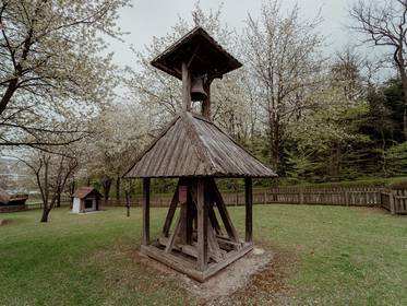 Glockenturm im Dazumal Bad Tatzmannsdorf